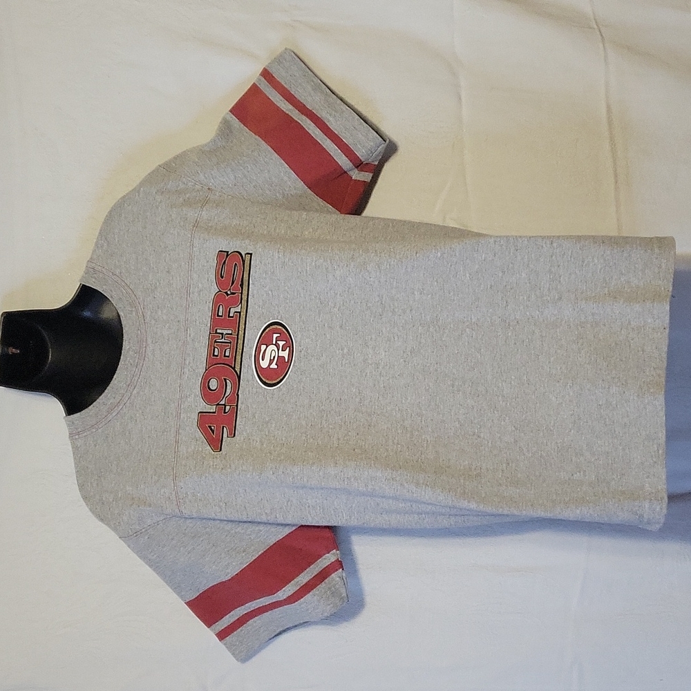 NFL SF 49ers Short sleeve T-shirt Men's size M